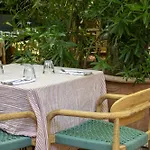 Le Clos Des Aromes