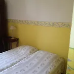 Le Clos Des Aromes ホテル 3*