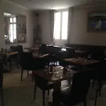 Hotel Le Clos Des Aromes 3*