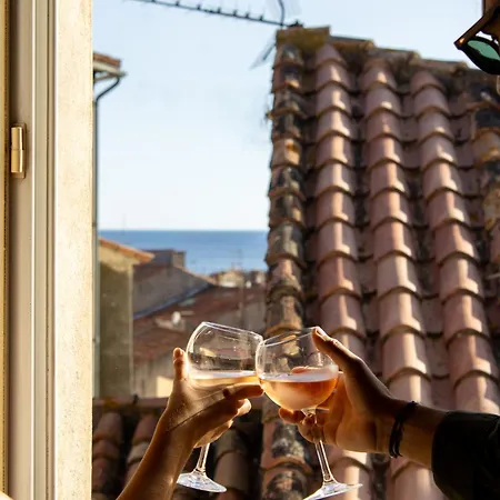 Hotel Le Clos Des Aromes 3*