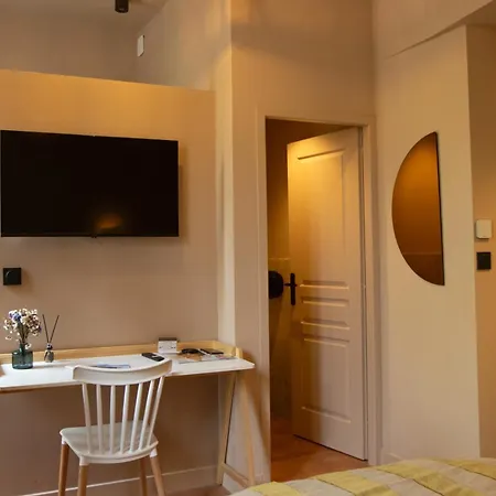 Le Clos Des Aromes Cassis