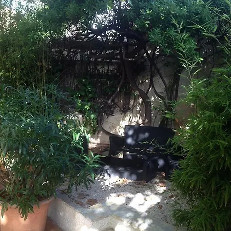 Le Clos Des Aromes 3*