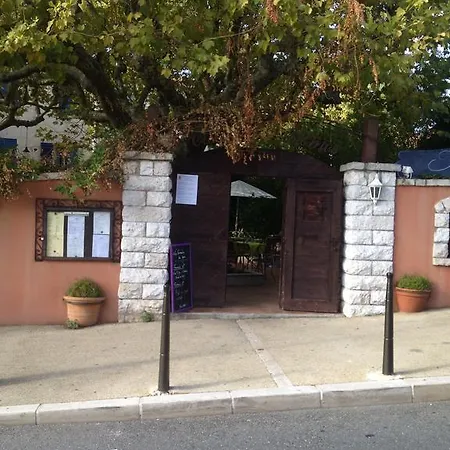 מלון Le Clos Des Aromes קסיס