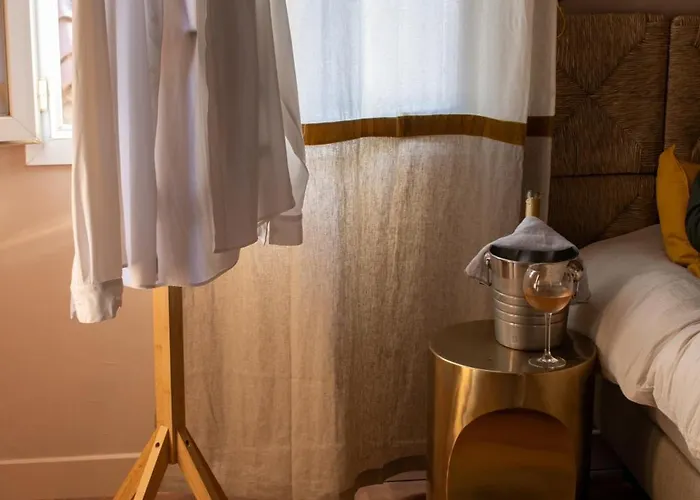 Szálloda Le Clos Des Aromes 3*