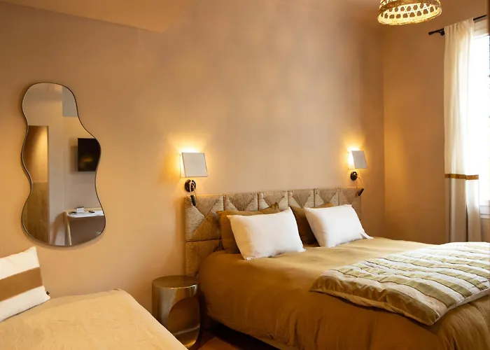 Szálloda Le Clos Des Aromes 3*