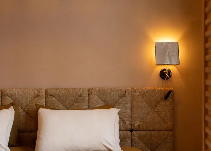 Szálloda Le Clos Des Aromes 3*