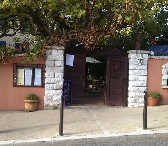 Szálloda Le Clos Des Aromes Cassis