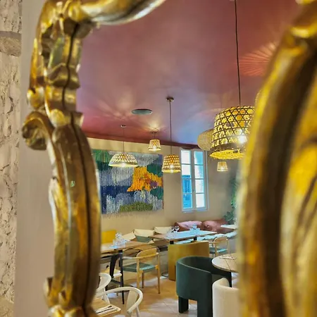 Hotel Le Clos Des Aromes