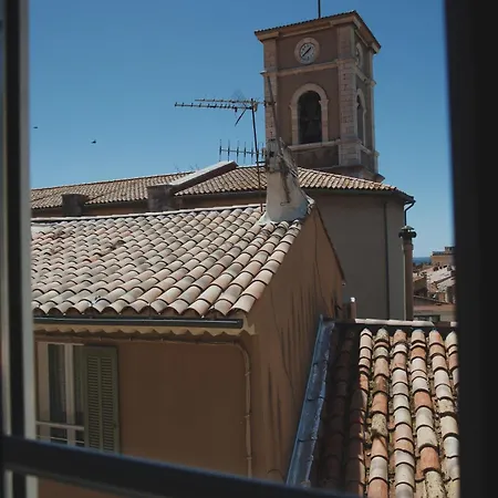 Le Clos Des Aromes Cassis