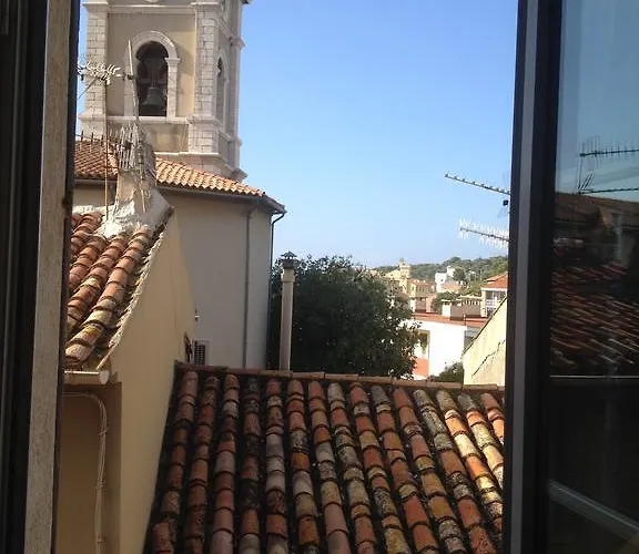 Le Clos Des Arômes Cassis