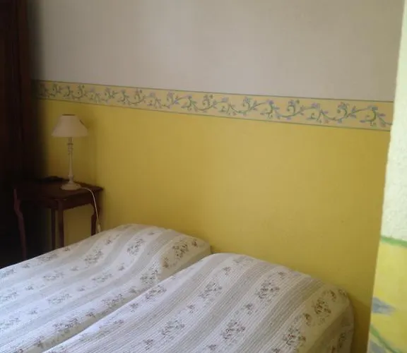 Le Clos Des Aromes Hotel 3*